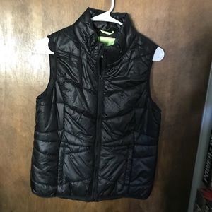 Black puffer vest
